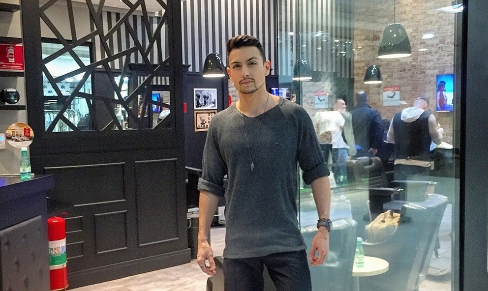 Vem Conhecer a MELHOR BARBEARIA de SP O Garagem Barbearia Shopping