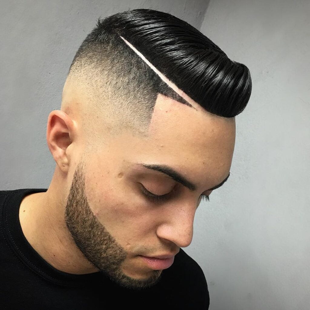 corte de cabelo masculino baixo com listra