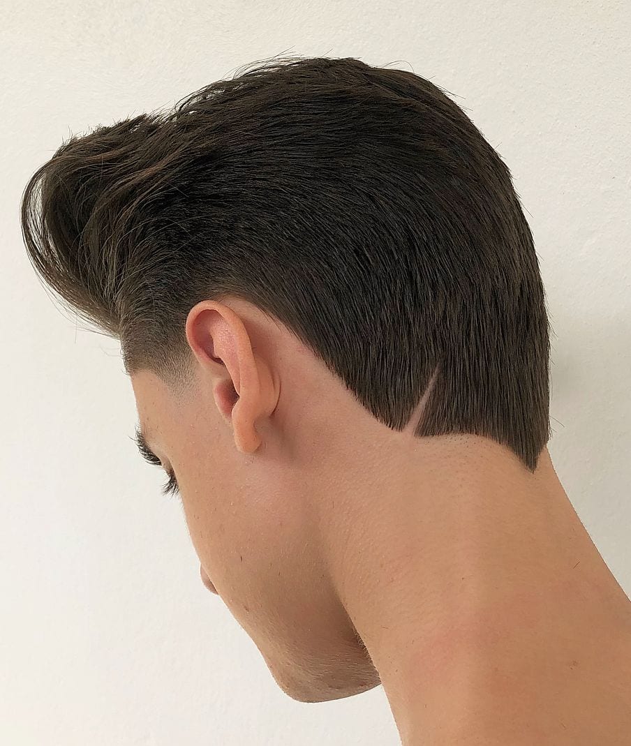 corte de cabelo masculino degrade com cruz