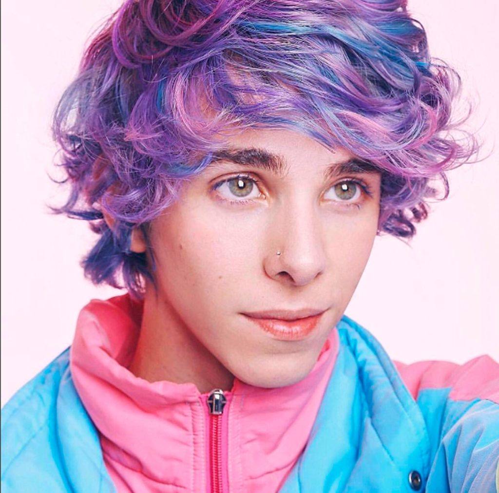 fotos de cabelos coloridos masculinos