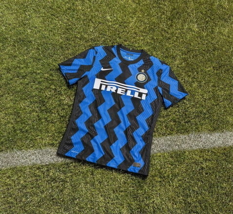 uniforme Inter de Milão 2020/2021